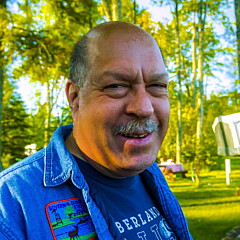 Chuck De La Rosa